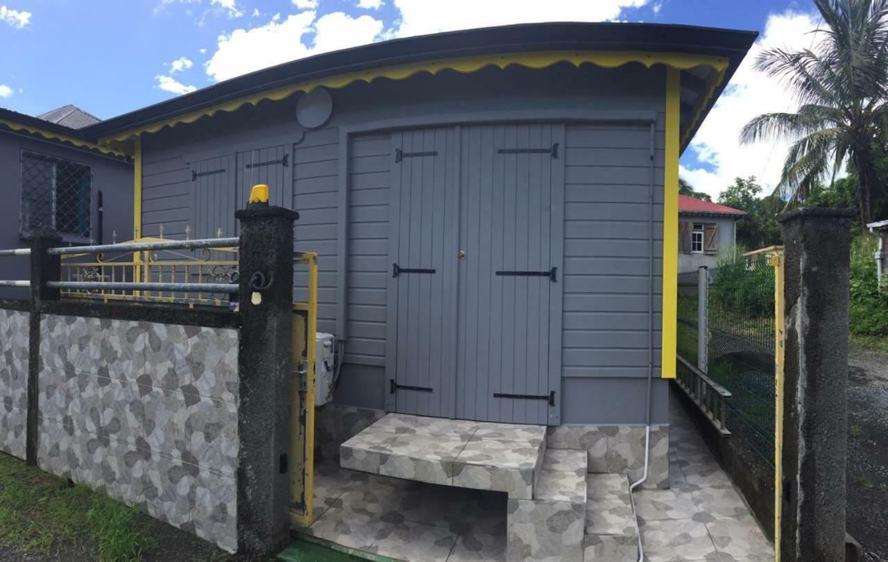 Ti Kaz En Bois Vila Sainte-Rose Exterior foto