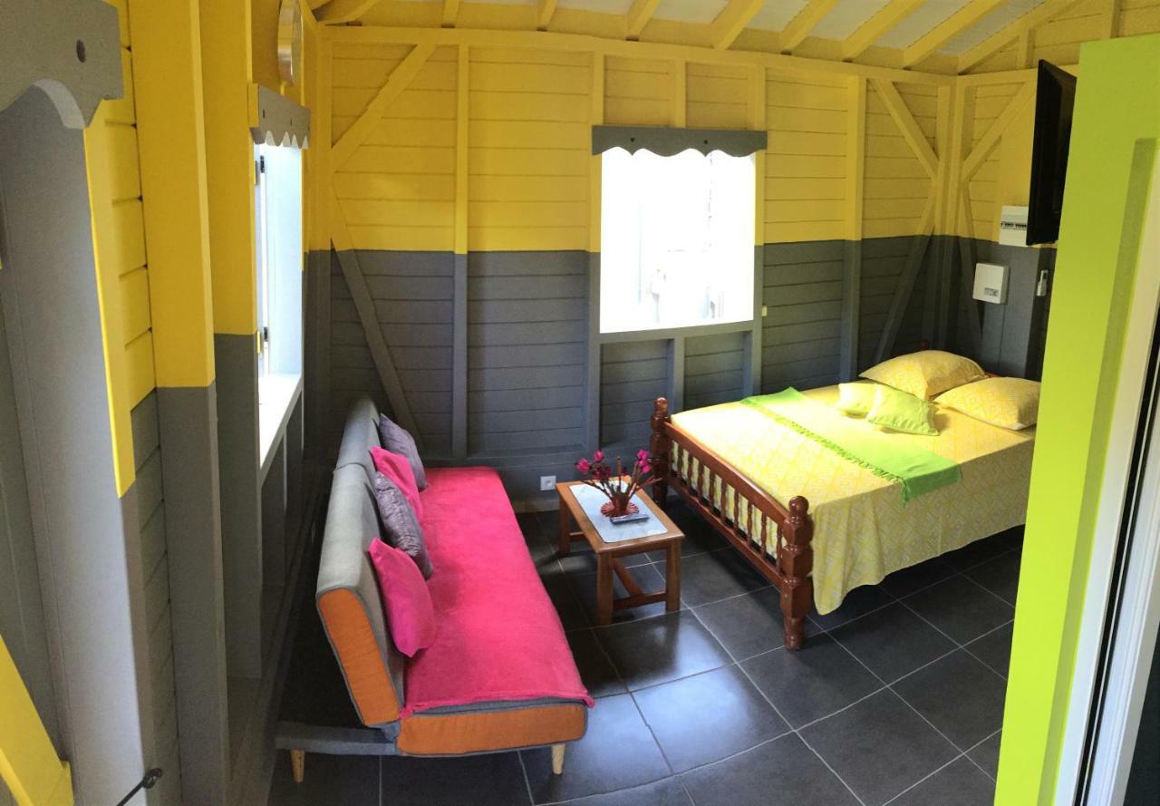 Ti Kaz En Bois Vila Sainte-Rose Exterior foto