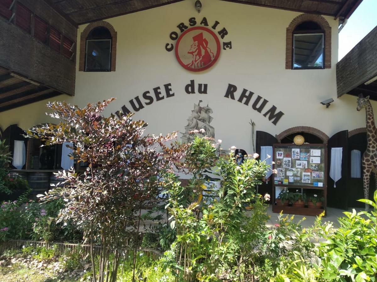 Ti Kaz En Bois Vila Sainte-Rose Exterior foto
