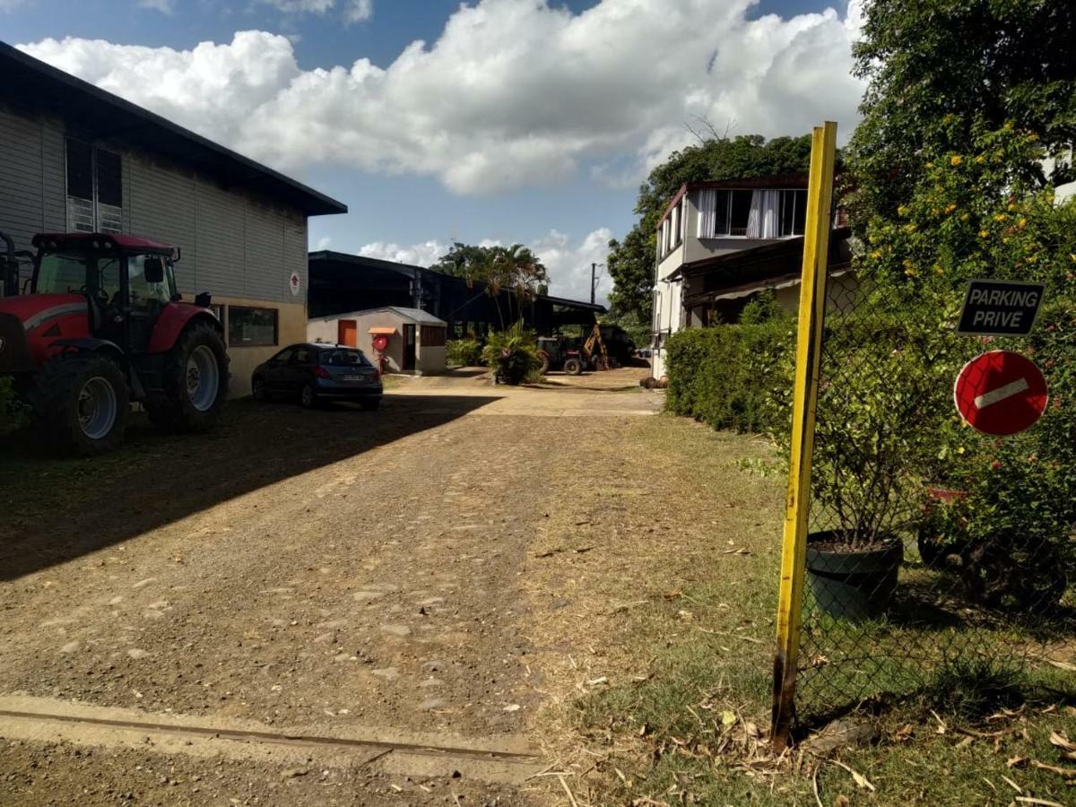Ti Kaz En Bois Vila Sainte-Rose Exterior foto